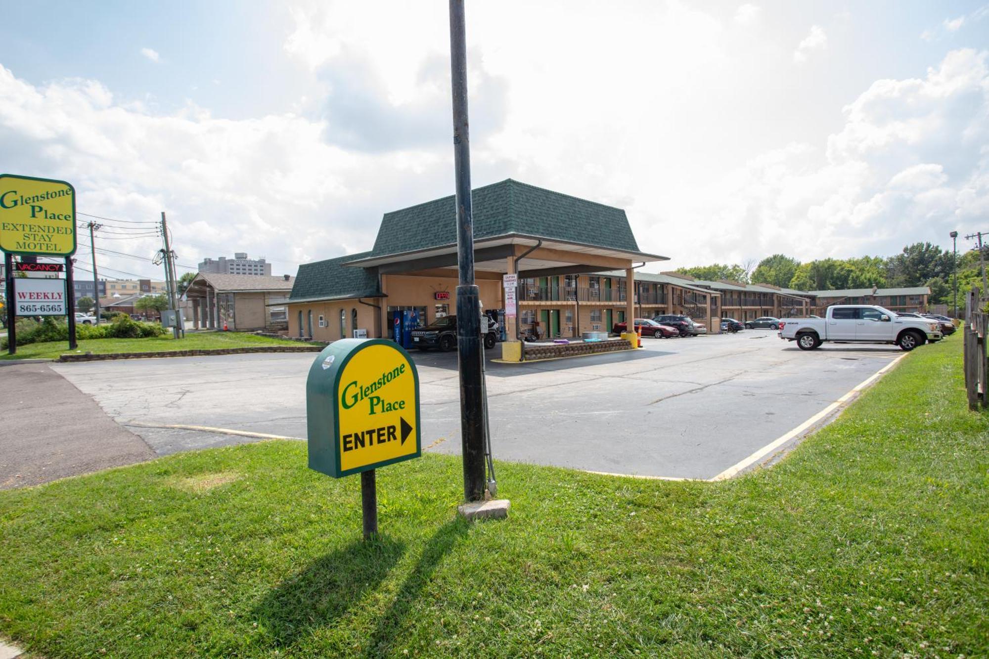 Glenstone Place Extended Stay Motel Springfield Eksteriør bilde